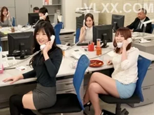 Lặng nhìn bà xã thỏa mãn với tình củ vietsub