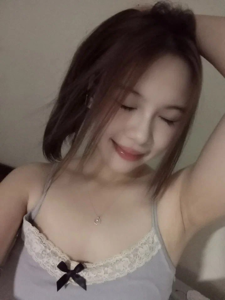 Anh quản lý huấn luyện em thư ký non nớt nện quên luôn cả vợ yêu ở nhà