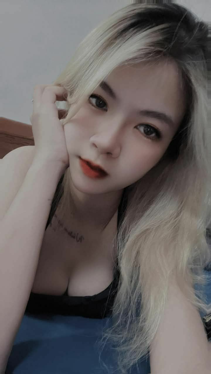 Nắc cô chị lười biếng khi về quê